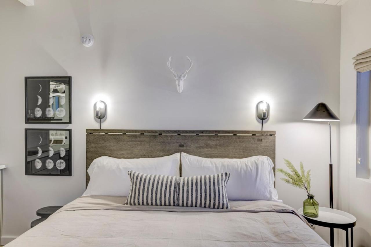 South Lake Chalet-Boutique Suite-Minutes To Heavenly & Lake Tahoe サウス・レイクタホ エクステリア 写真