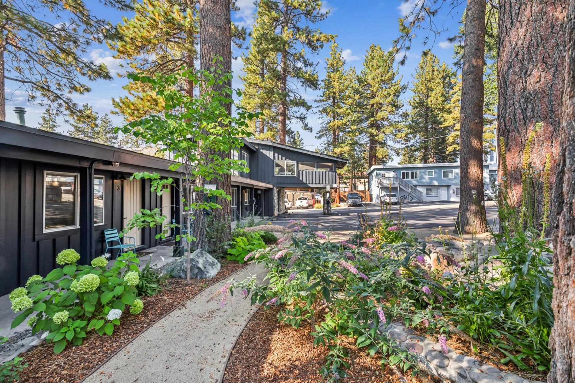 South Lake Chalet-Boutique Suite-Minutes To Heavenly & Lake Tahoe サウス・レイクタホ エクステリア 写真